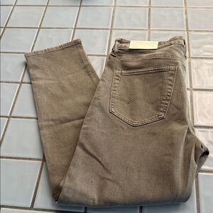 American Eagle Outfitters Men's Slim Jeans in Tan